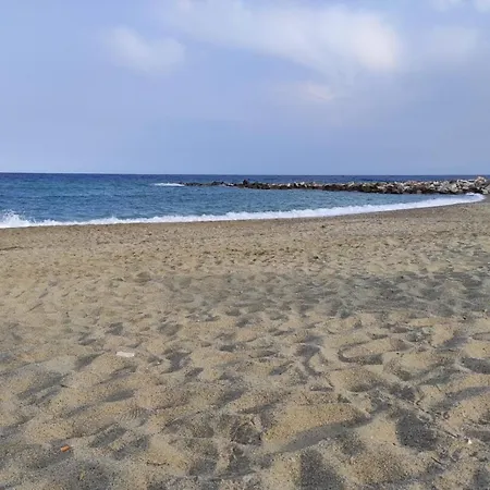 Beach Apartamentos Garrucha アパート ガルチャ